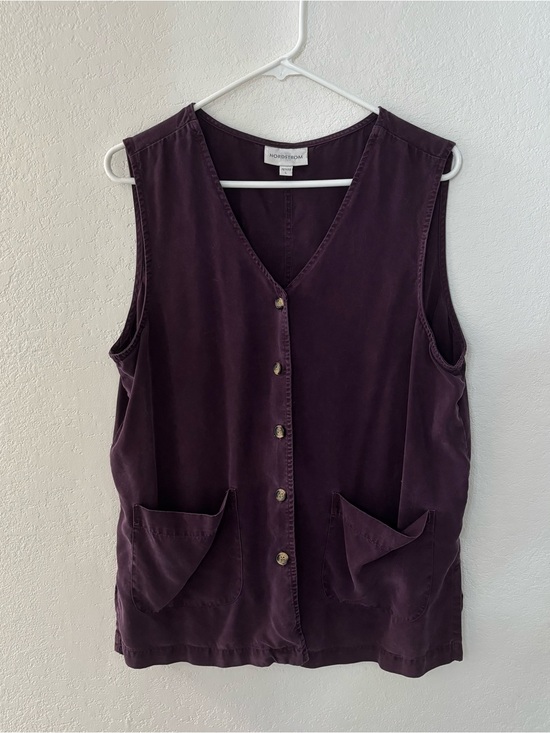 Nordstrom Tops - Nordstrom Sleeveless Plum Button Top